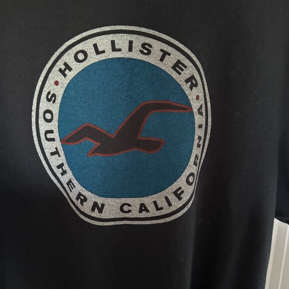 Hollister Dark Blue Chest Graphic Logo Super Soft T Shirt size large Y2K preppy - Picture 6 of 11